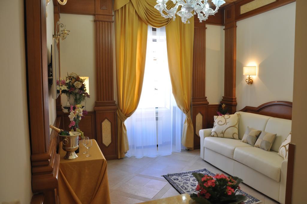 Apartamento Rome Imperial Crown Habitación foto